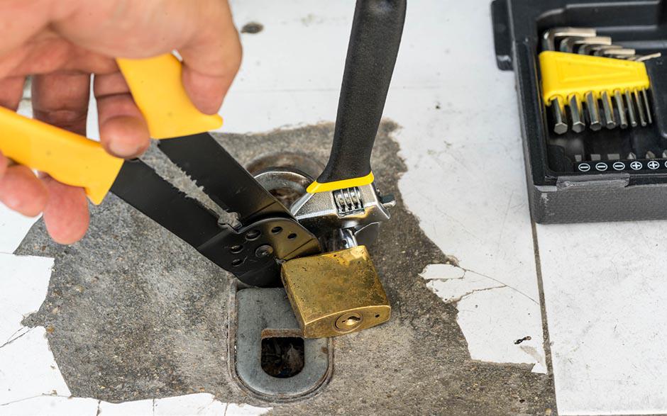 changer le canon d'une serrure Magny-les-Hameaux
